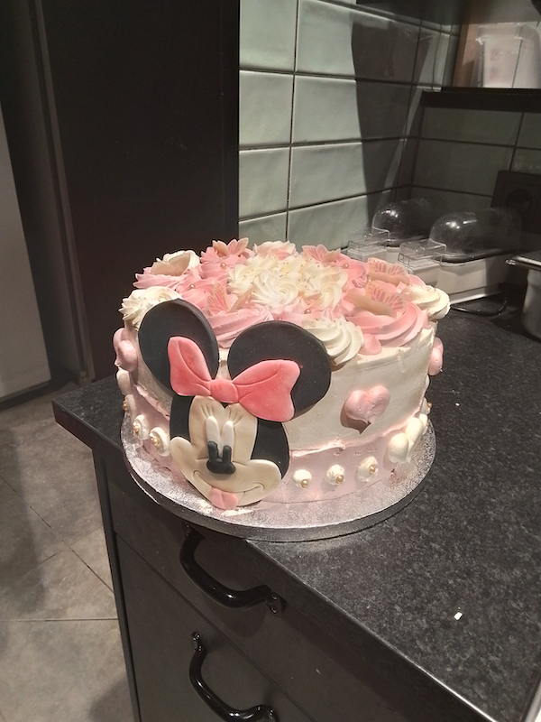 Minnie Maus Torte